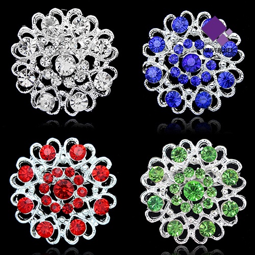 Bros Bentuk Bunga Aksen Kristal Dan Berlian Imitasi Warna Silver