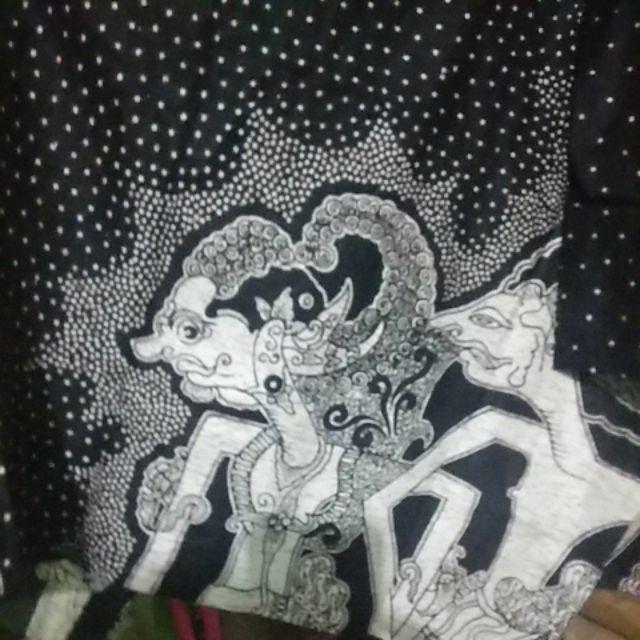 Kemeja Batik Pria Modern Motif Wayang Titik