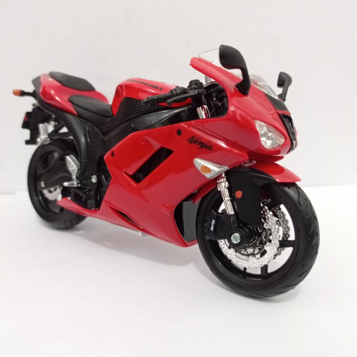 Diecast motor Kawasaki Ninja ZX 6R Maisto 1:12 miniatur motor sport