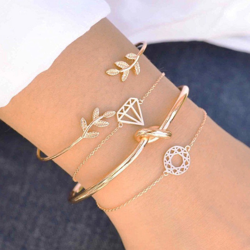 4pcs / Set Gelang Rantai Bentuk Daun Simpul Warna Rose Gold Untuk Wanita