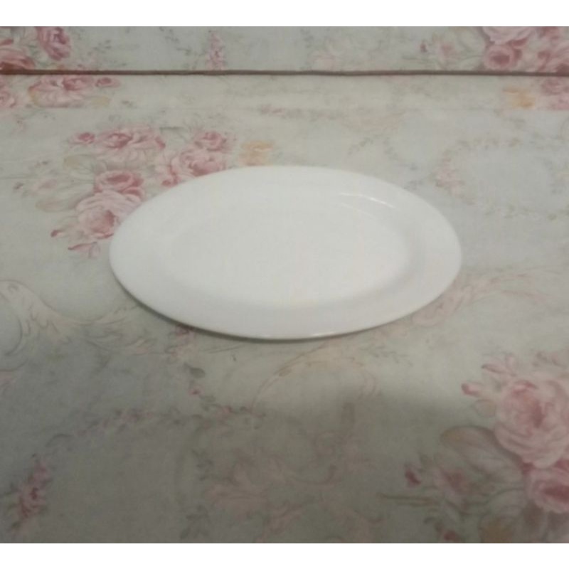 Piring ikan / oval kecil keramik polos 8 inch ( 1 pcs )