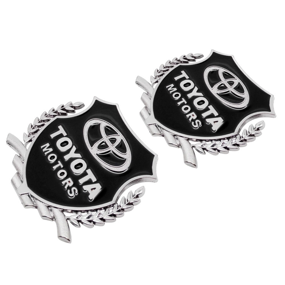 2pcs Stiker Emblem / Badge Metal 3D Untuk Samping Pintu / Jendela Mobil Toyota