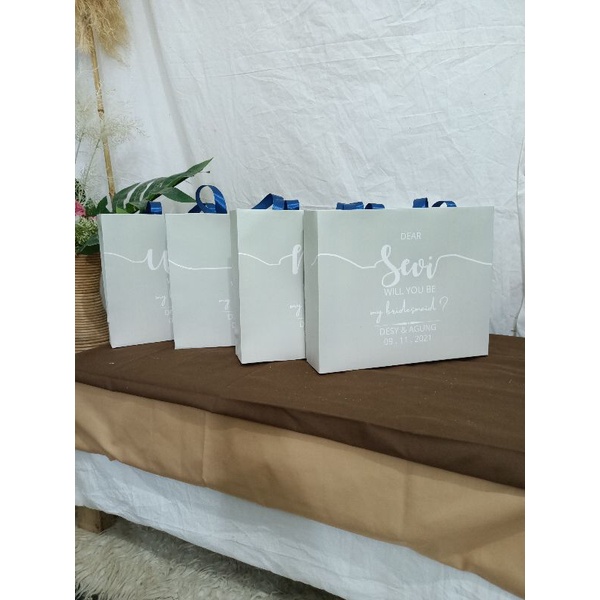 

Paper Bag Custom / Paper Bag Bridesmide