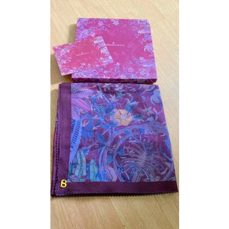 Preloved buttonscarves Dubai Magenta