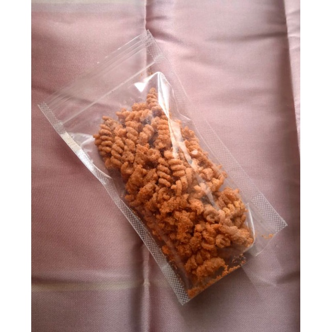 

MAKARONI KRISPI PEDAS/KEJU MAKARONI GARING 70gr