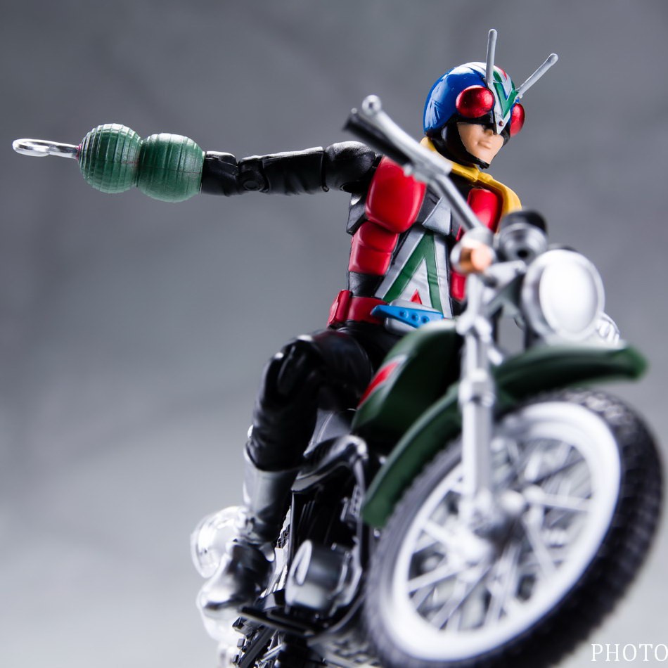 SHODO-X Kamen Rider 11 - Riderman with bike + parts