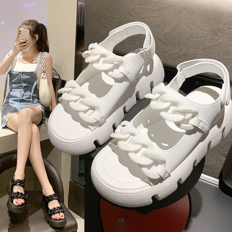 Favorite &quot;FREE BOX&quot; Sepatu Wanita Flat Trendy Sandal Gunung Velcro Anti Slip Import Premium Quality 9048