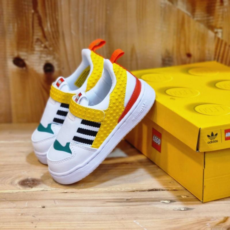 Adidas Forum 360 x LEGO