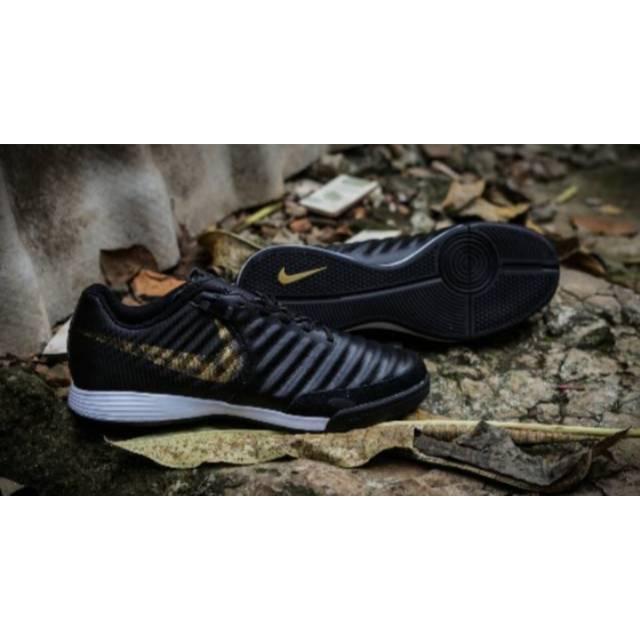 SEPATU FUTSAL NIKE TIEMPO X FINALLE II BLACK LUX IC