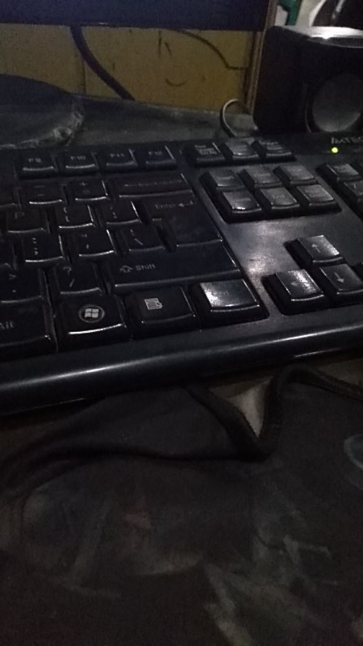 Hanger Suling 9 Paku U Kotak Tekuk /cantolan Kotak