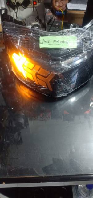 Lampu stop belakang yamaha nmax model lamborghini ada sen riting kiri kanan plus lampu senja biru