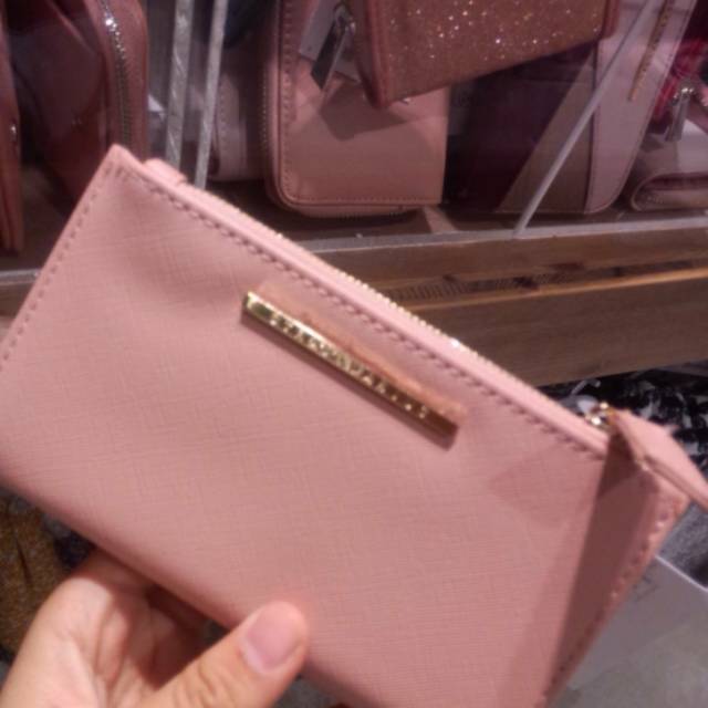 Dompet Stradivarius