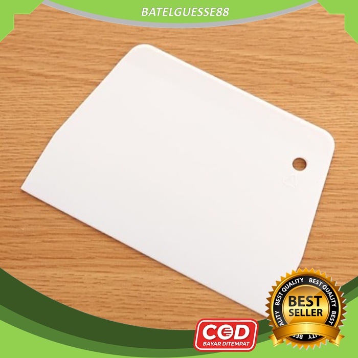 

(B88)Pisau Plastik Pemotong Adonan Bakpao Roti / Dough Scraper Cutter