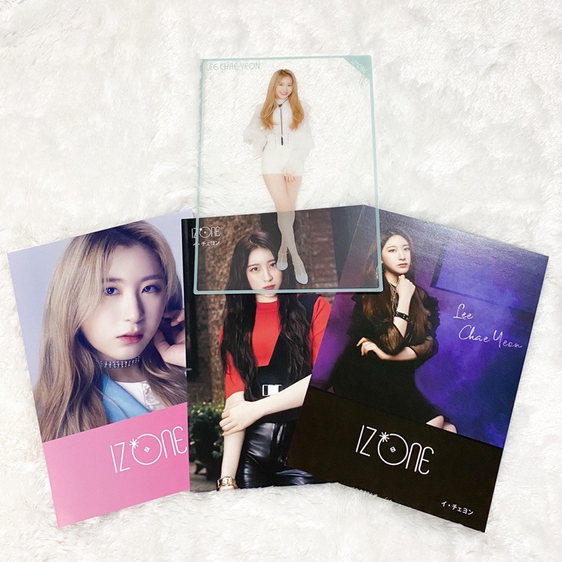 Take all IZONE IZ*ONE Lee Chaeyeon Japan KCON Clear Card + Flyer set