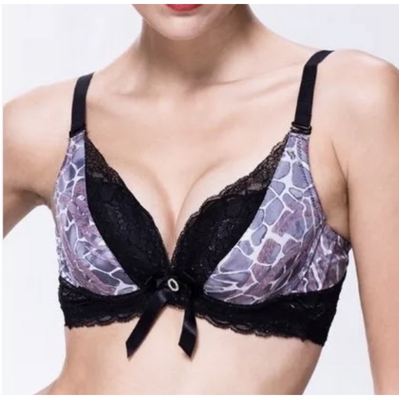 Bra Size 34-38 (K-C24) Pakaian dalam wanita berkawat dan busa normal