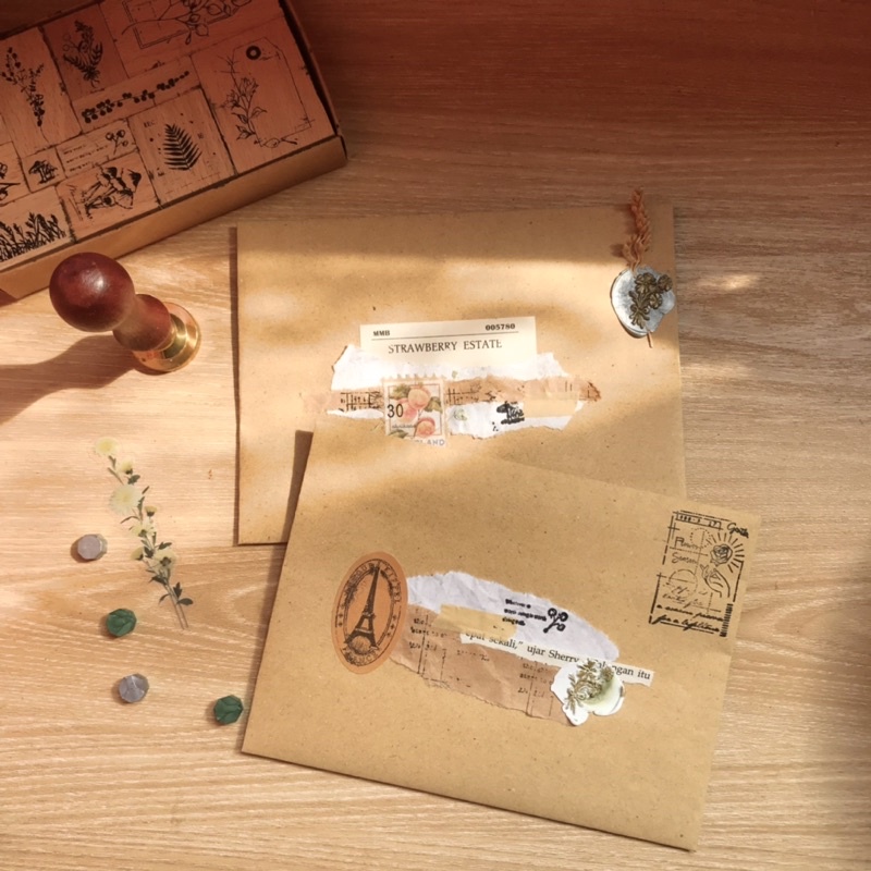 

Handmade Amplop Design Vintage Aesthetic