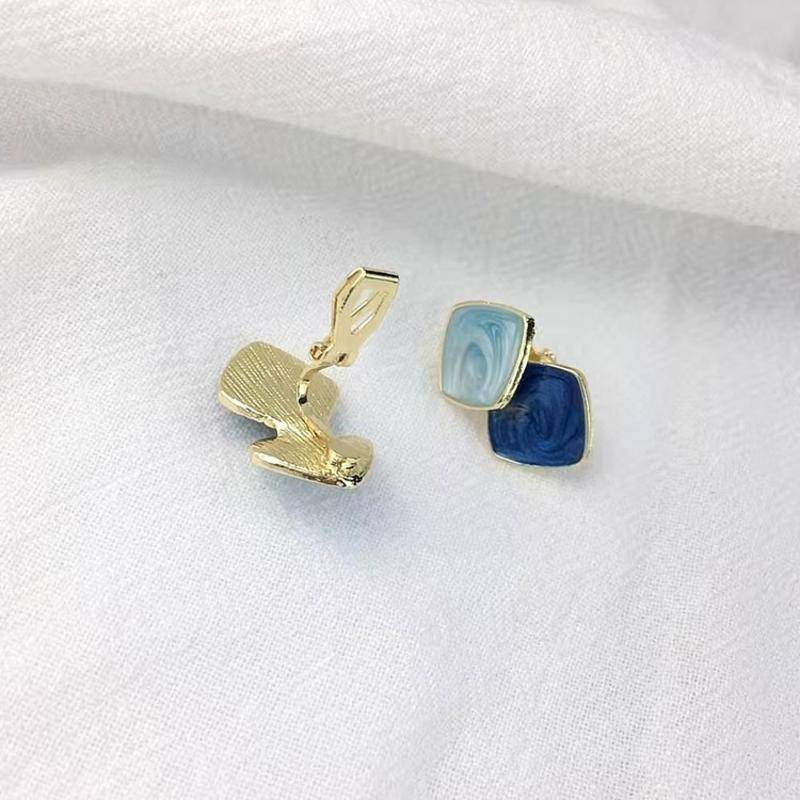 Anting Klip on Enamel Tanpa Tindik Warna Biru Untuk Wanita