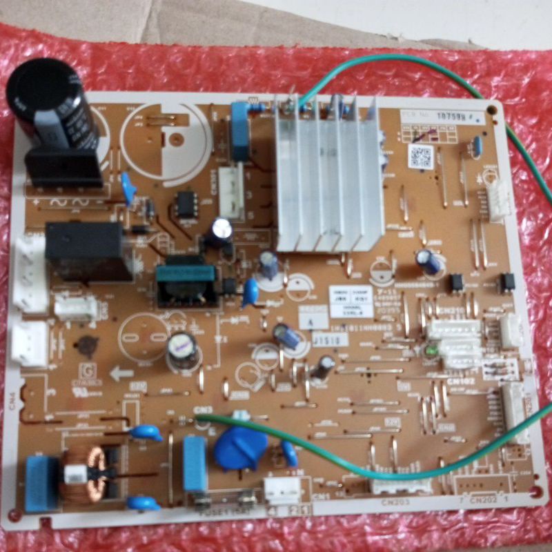 modul PCB kulkas Hitachi inverter model 335L-8