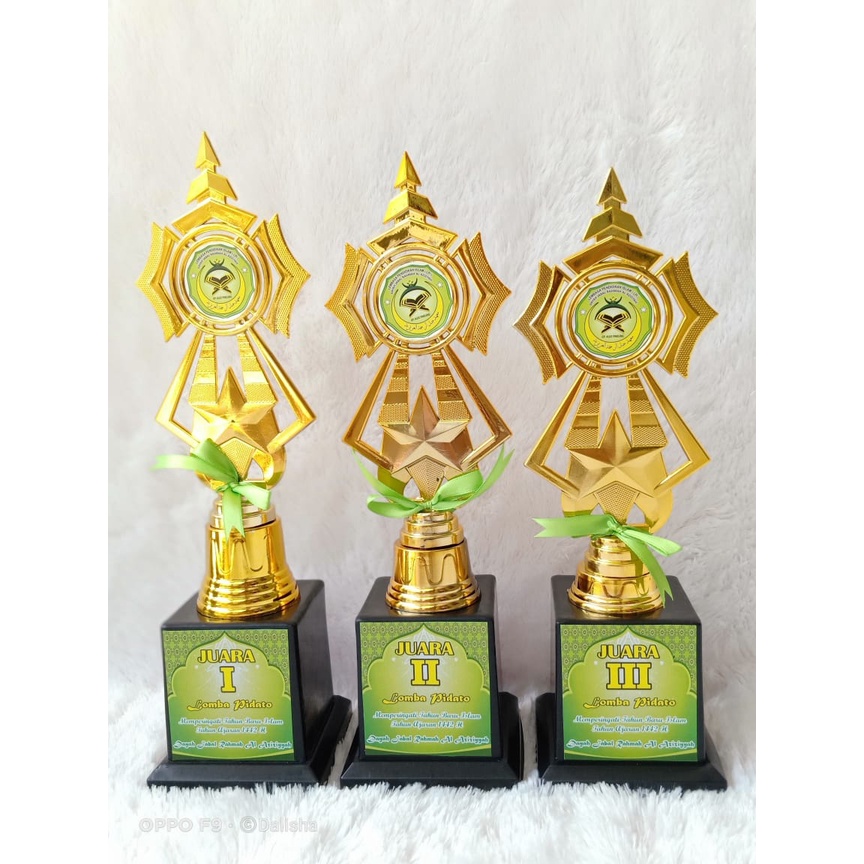 Piala Set 123 Panah Piala Kejuaraan Piala Perlombaan Piala Prestasi Piala Juara Kelas Piala Murah