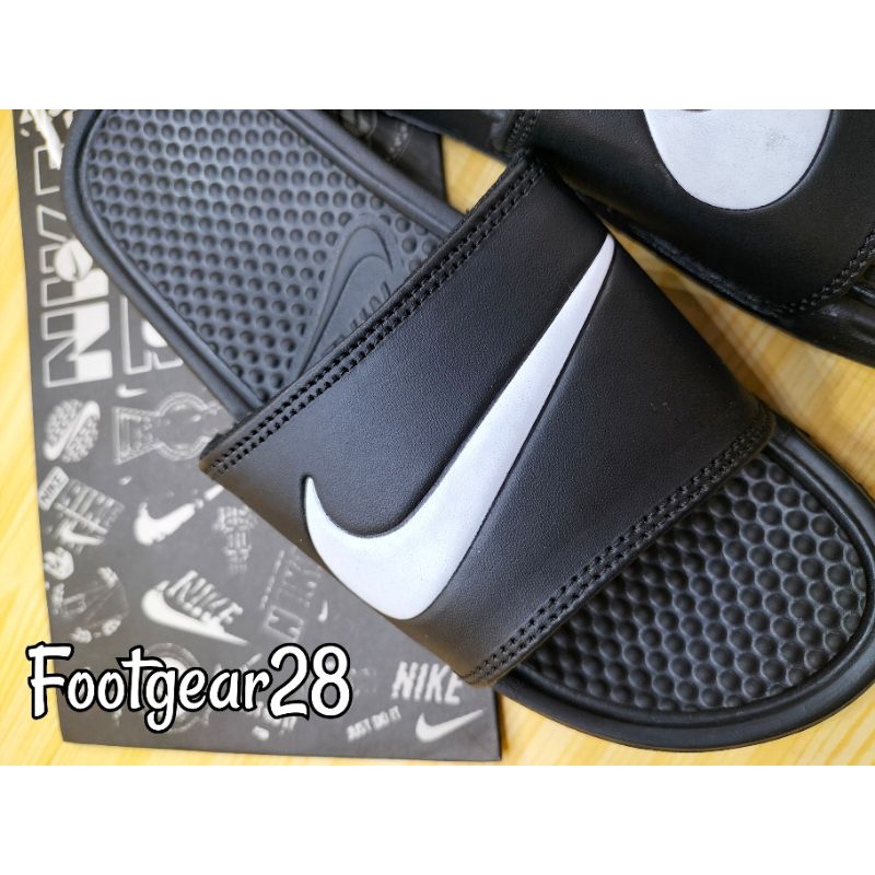 SANDAL NIKE SLIDE CEKLIS WHITE PRIA/WANITA / Sandal Selop Nike Benassi White