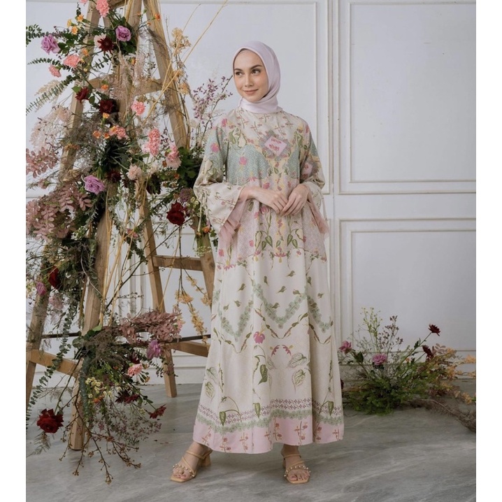 Maharani Dress - dusty pink by Geulis.id size M (NWT)
