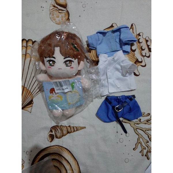 Doll Xiao Zhan + Outfit Dokter