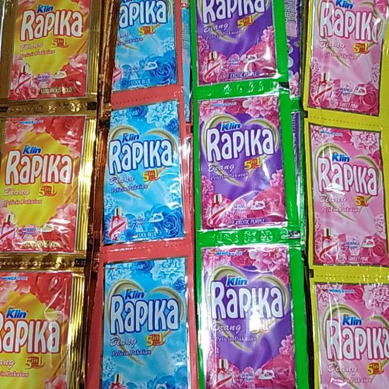 Rapika Biang Pelicin Pakaian 8 ml isi 12 Sachet