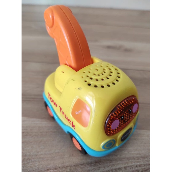 Preloved Mainan Anak Elektrik Mobilan Vtech Tow Truck Toot Toot