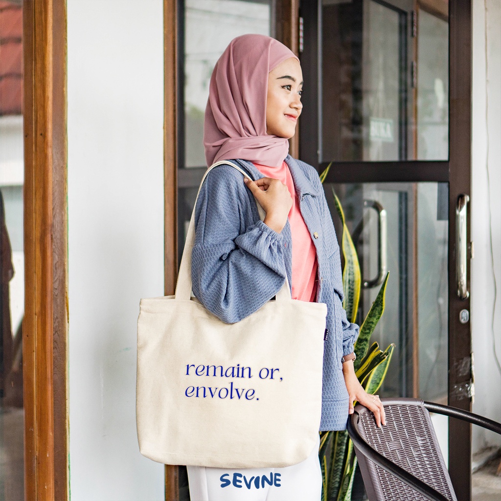 Sevine Tote Bag Kanvas Emily Resleting Kantong Tas Laptop Wanita Kuliah Sekolah Totebag Kerja Quotes Vintage Aesthetic - VU