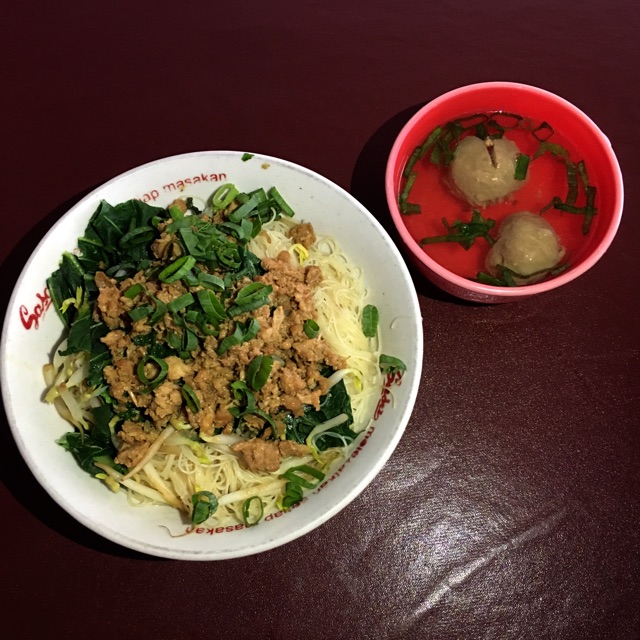 

Bihun Ayam Bakso