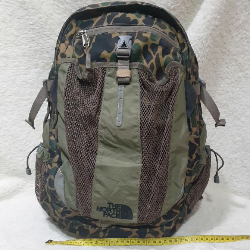 Tas Ransel Second / Preloved / THE NORTH FACE Recon Motif Armi / Bekas