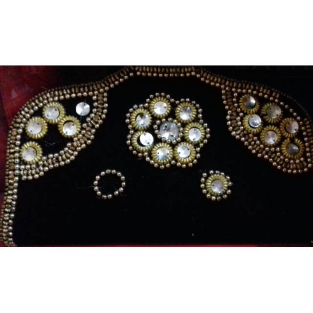 Preloved tas pesta