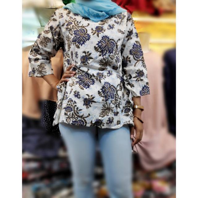 Atasan remaja wanita batik