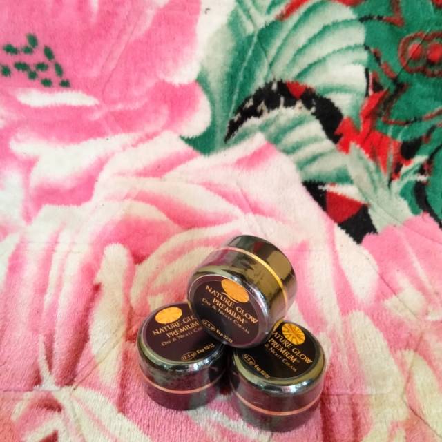 cream nature glow premium