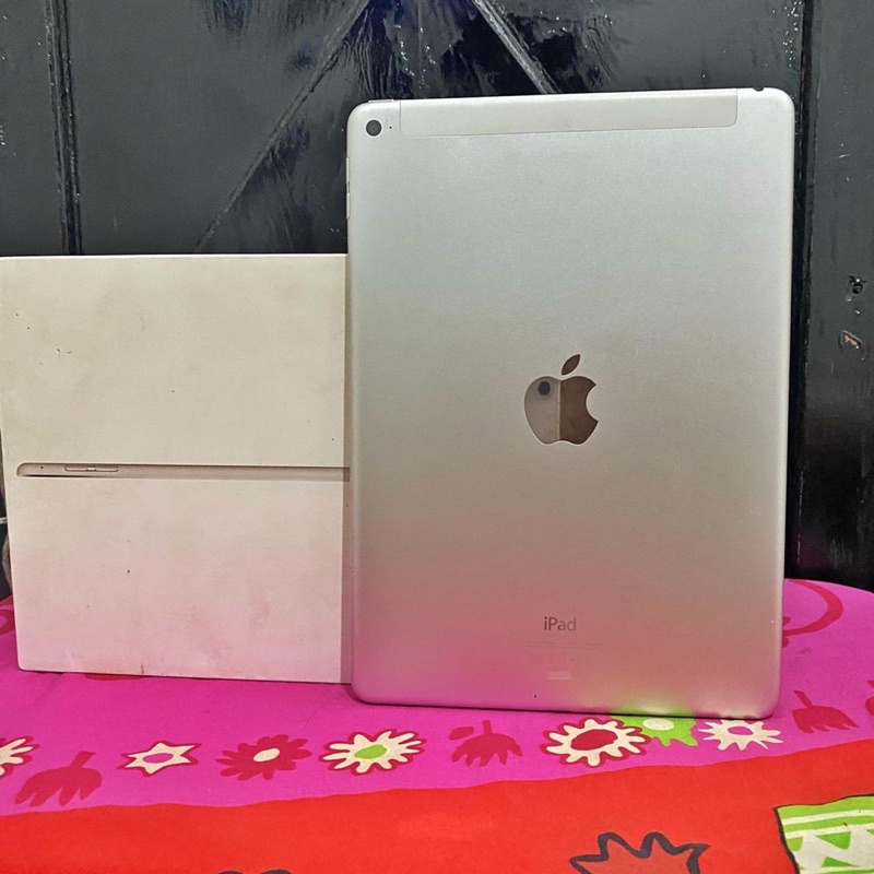 ipad AIR 2 16GB wifi+celluler