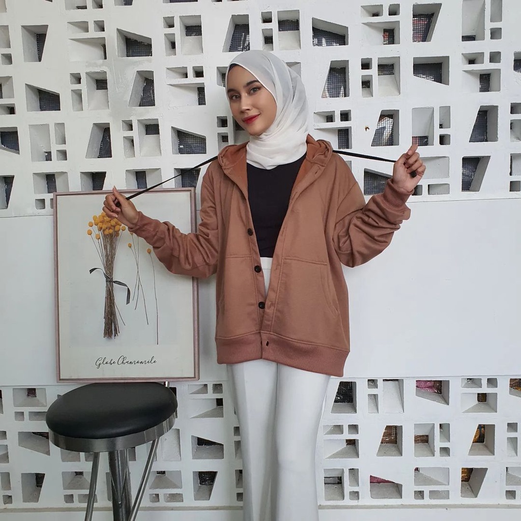 Sweater Outer  Hoodie Cewek Kancing