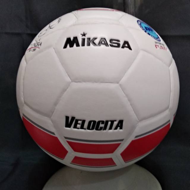 Bola Sepak Mikasa Volare real pict