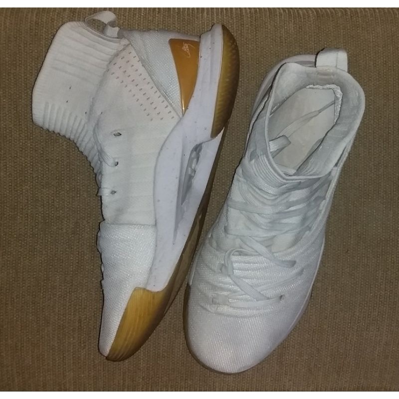 Sepatu Basket Second Ori Under Armour Curry 5 High Tops