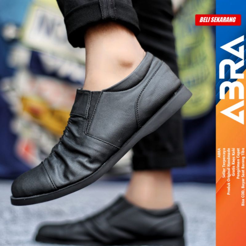 WRINGKL- Sepatu Slip On Pria Sepatu Casual Slip On Anti Slip Cowo/Cowok Sepatu Pria Casual