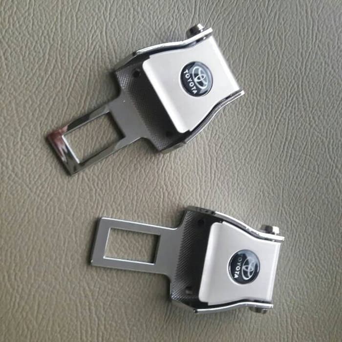 Colokan Safety Belt / Safetybelt / Seat belt / Seatbelt Mobil Logo TOYOTA