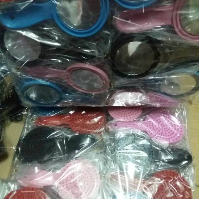 Souvenir Kaca sisir bulat warna bagus