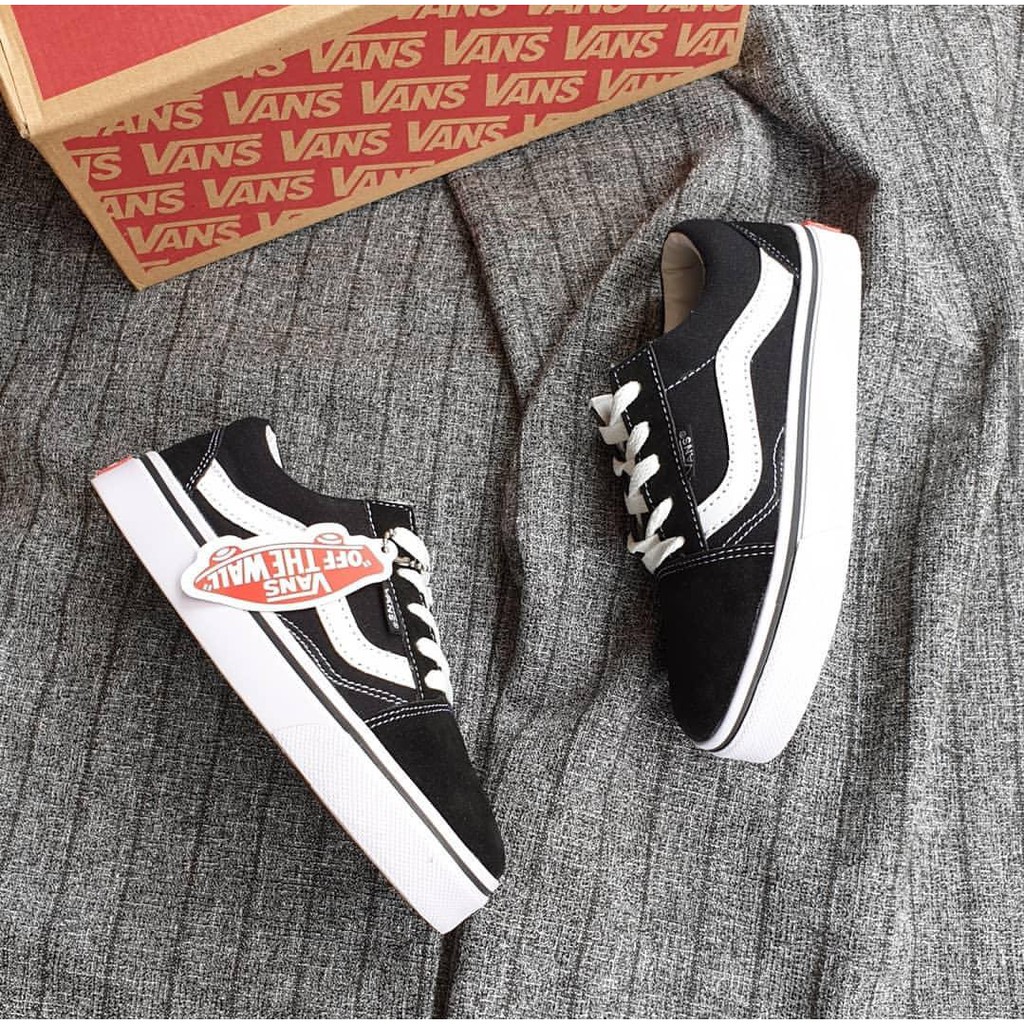 tali kasut vans