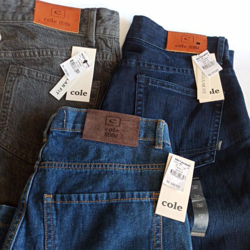 Celana Pendek COLE Jeans & chinos