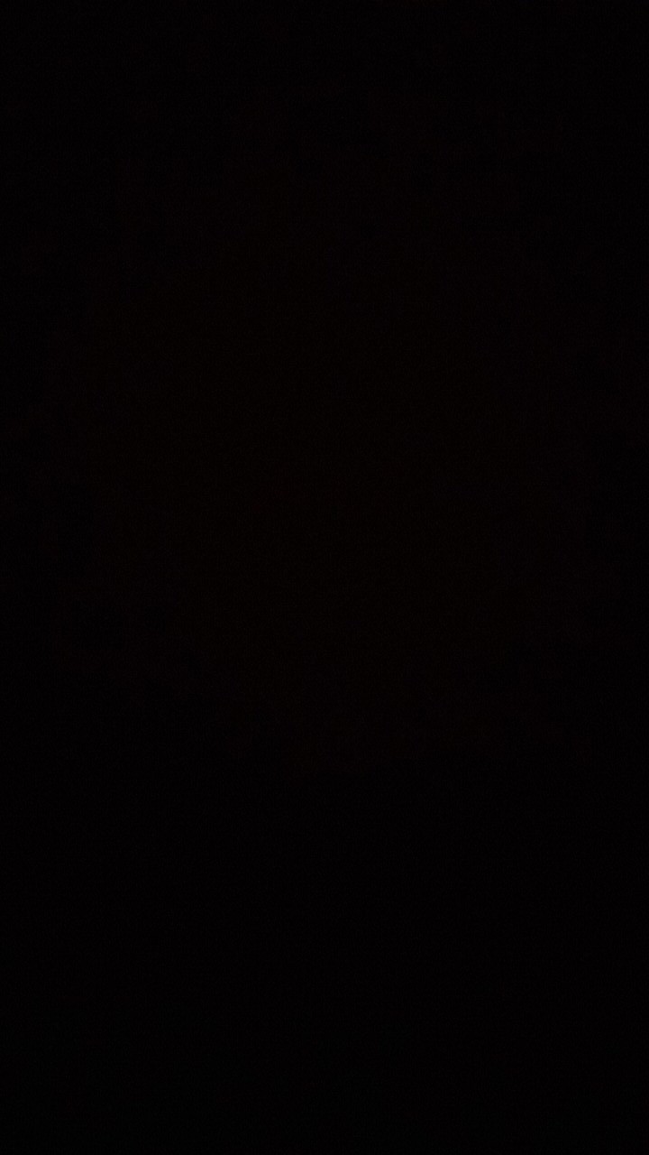 Gantungan Hanger Lipat Baju Portabel Praktis Simple