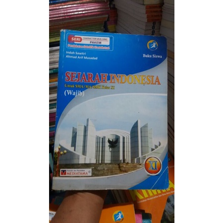 

SEJARAH INDONESIA XI SMA