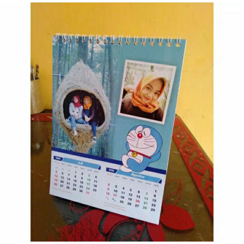 

Kalender 2022 Custom ( Foto & Desain Sesukamu)