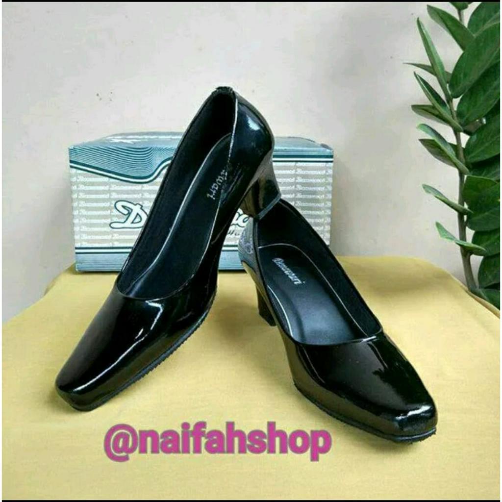 sepatu PDH wanita merk denawari depan lancip