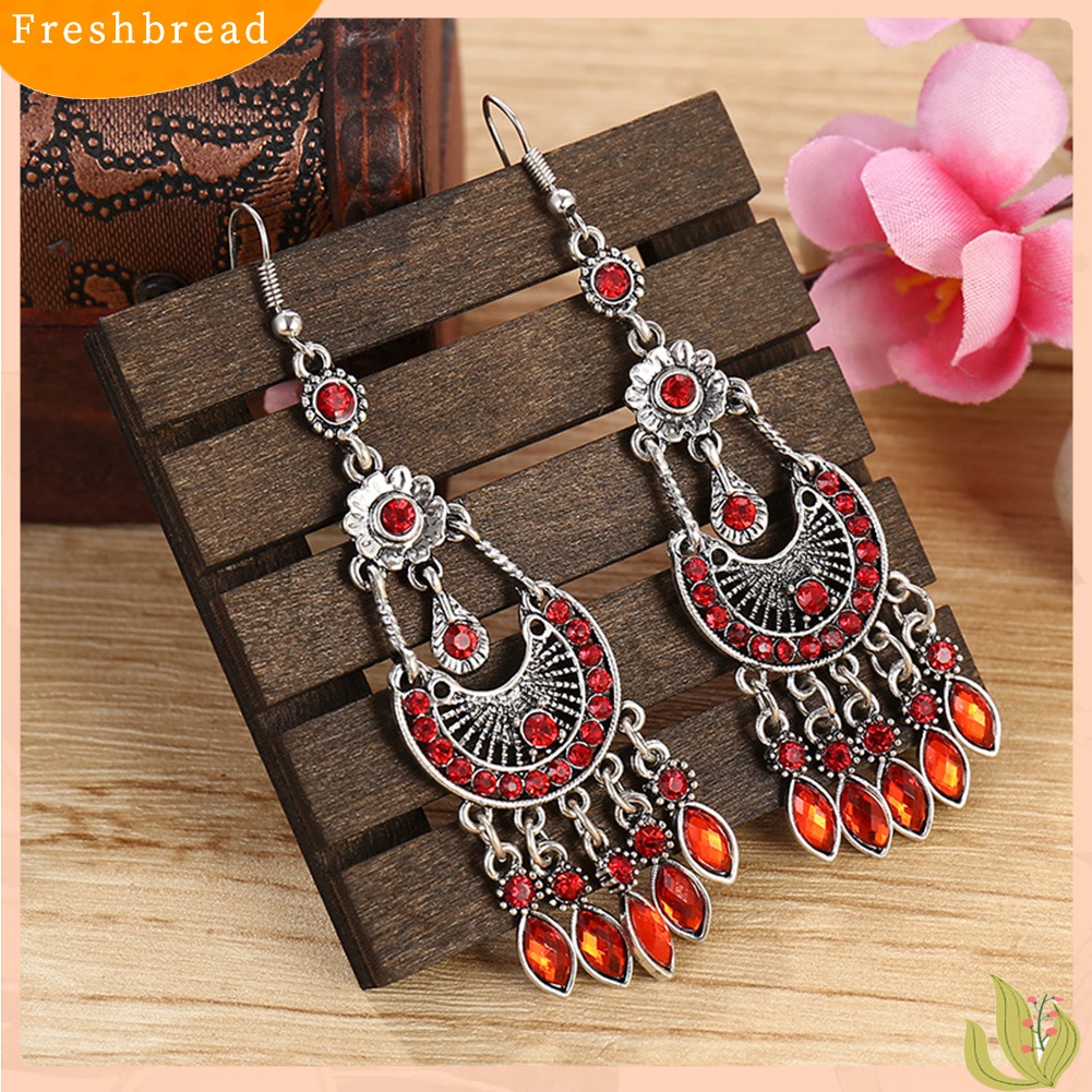 Fresh| Anting Kait Gantung Wanita Desain Bulan Sabitrumbai Panjang Hias Berlian Imitasi Gaya Bohemian Untuk Hadiah