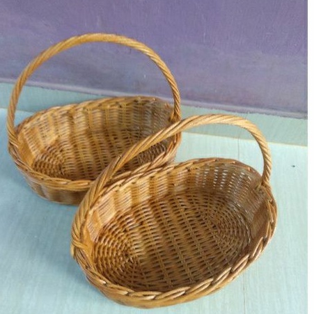 Keranjang rotan bulat wadah buah /hantaran parcel murah 33x22x9 cm