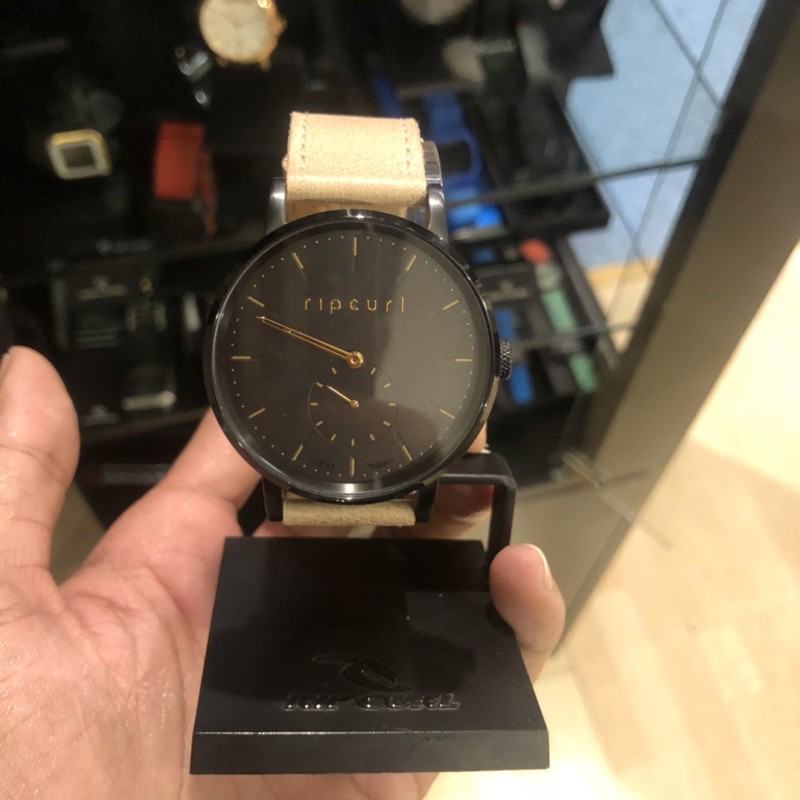 Jam tangan pria ripcurl original P18 circa midnight leather black gold
